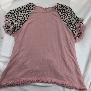 Umgee Linen Blend Short Sleeves Boho Top  1X Mauve Animal Print Sleeves Frayed